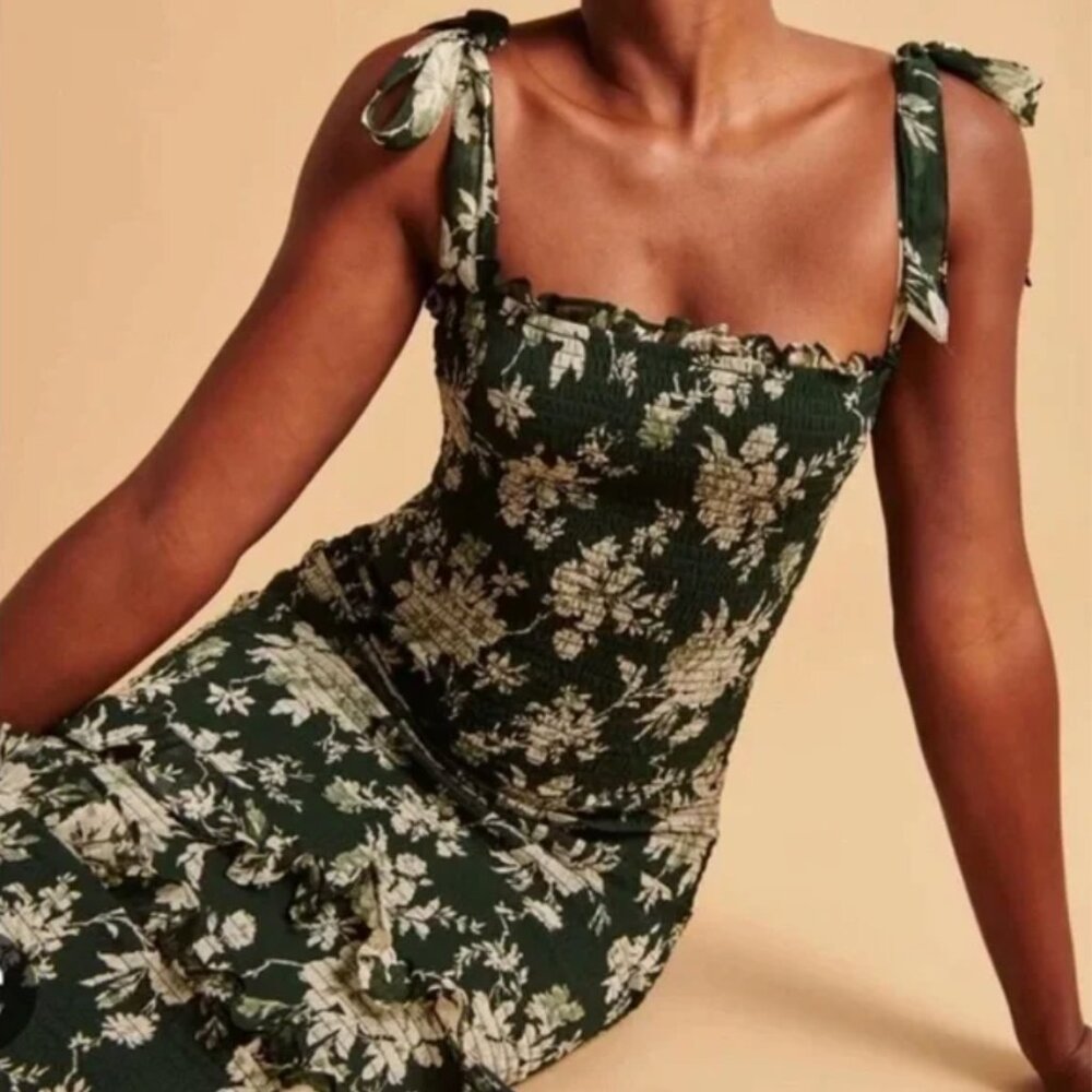 Abercrombie & Fitch Green Floral Ruffle Tie Strap Midi Dress - Size M - Picture 2 of 13